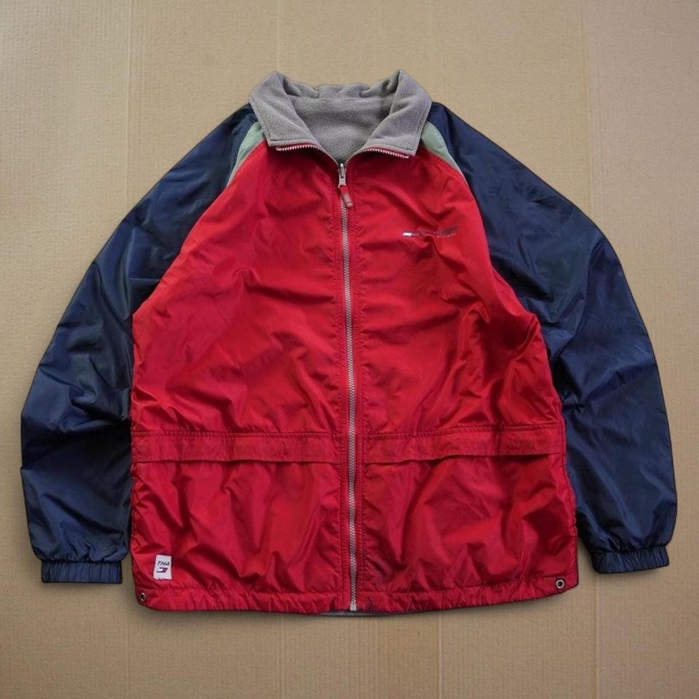 Tommy Hilfiger Atletics THA Vtg Jacket Mens Sz M Reversible Red and Gray Fleece